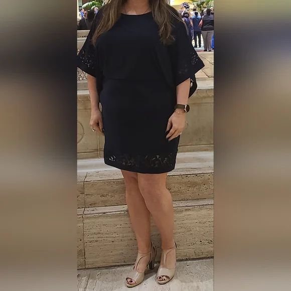 Jessica Howard | Dresses | Elegant Navy Blue Dress With Lace Accents |  Poshmark